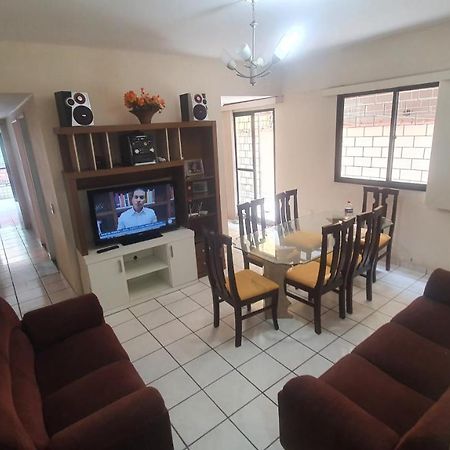 Aconchegante 2 Quartos Com Wifi + 1 Quarto Menor Appartement Guarapari Buitenkant foto