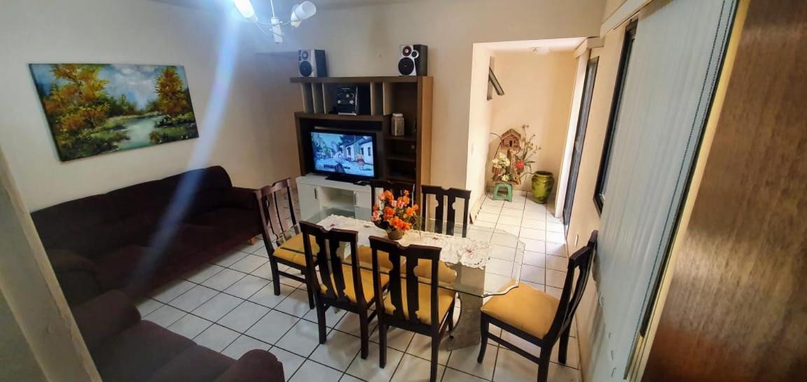 Aconchegante 2 Quartos Com Wifi + 1 Quarto Menor Appartement Guarapari Buitenkant foto